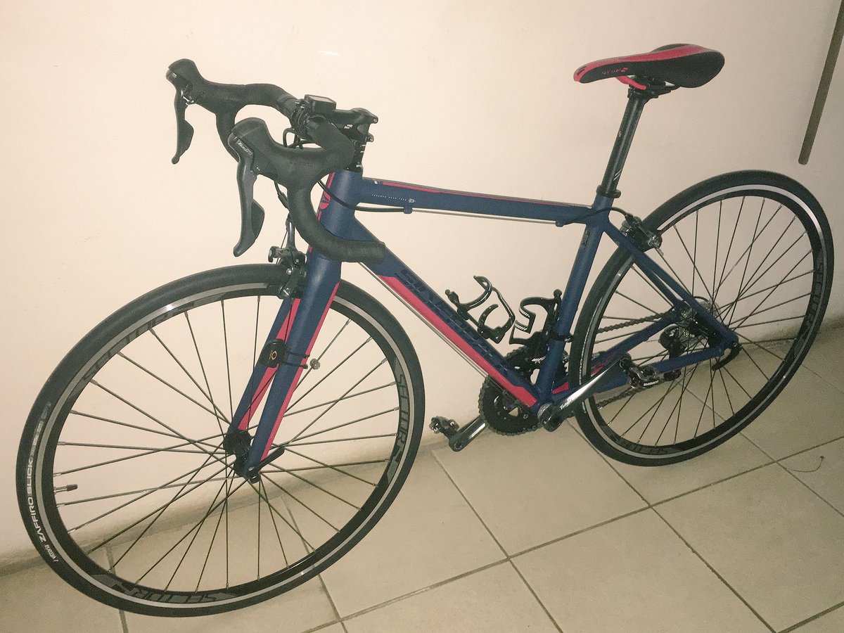 I normally judge people who do this but, I think I'm in love 😍 Thanks again <a href="/MeloVeloCycle/">Mellow Velo Cycles</a> for the awesome service!