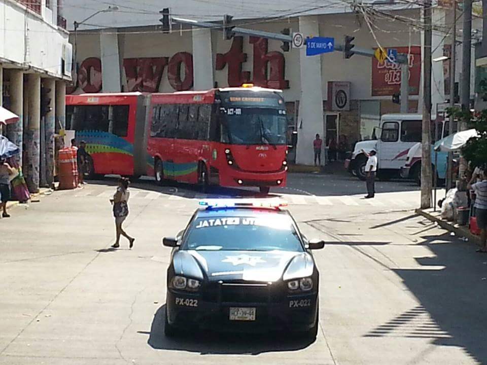 AgendainformaTV's tweet photo. Inicia Sistema Integral de Transporte #ACABÚS, "etapa de pruebas y socialización" en #Acapulco @AcapulcoGob https://t.co/156bmibZSU
