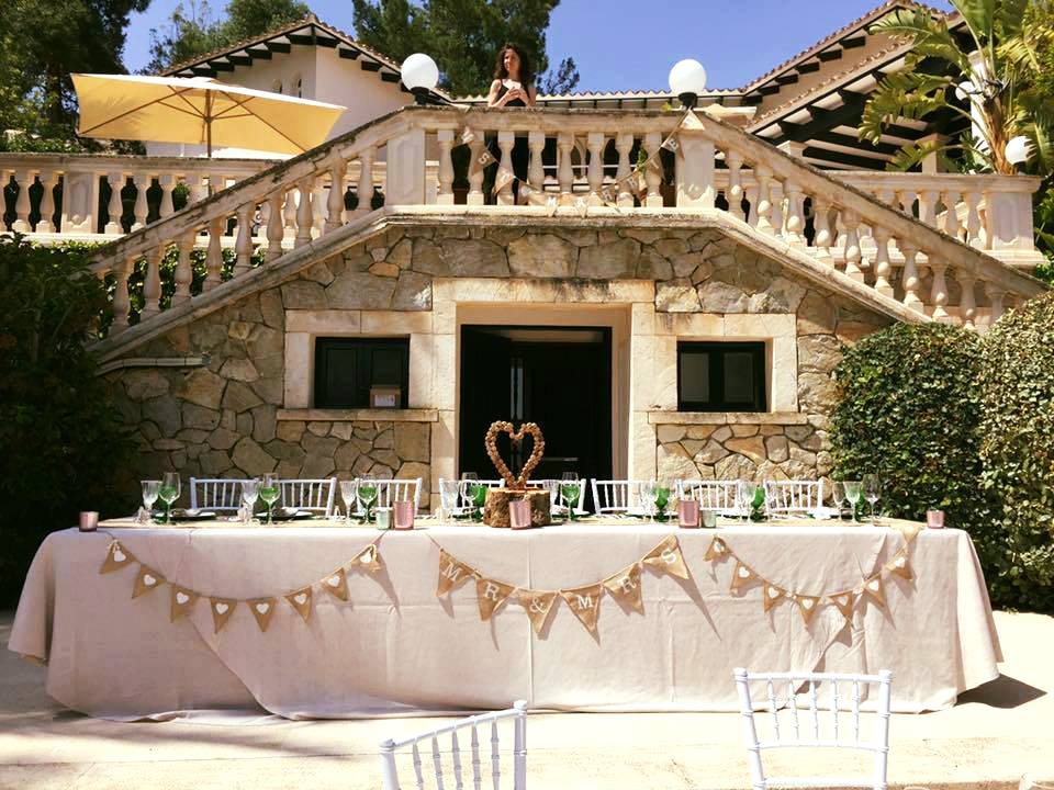 SWMallorca's tweet photo. Casa Clara is a perfect venue for a wedding,extensive grounds , 2 pools roomy accommodation https://t.co/LqN5Cnx8DS https://t.co/aJyBvgpEDc