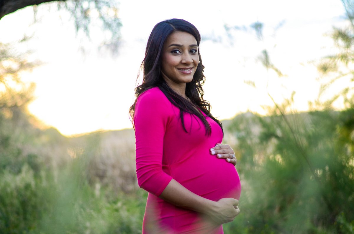 NatMariePhoto's tweet image. I honestly think pregnant mommas glow with beauty. Don't you agree?!