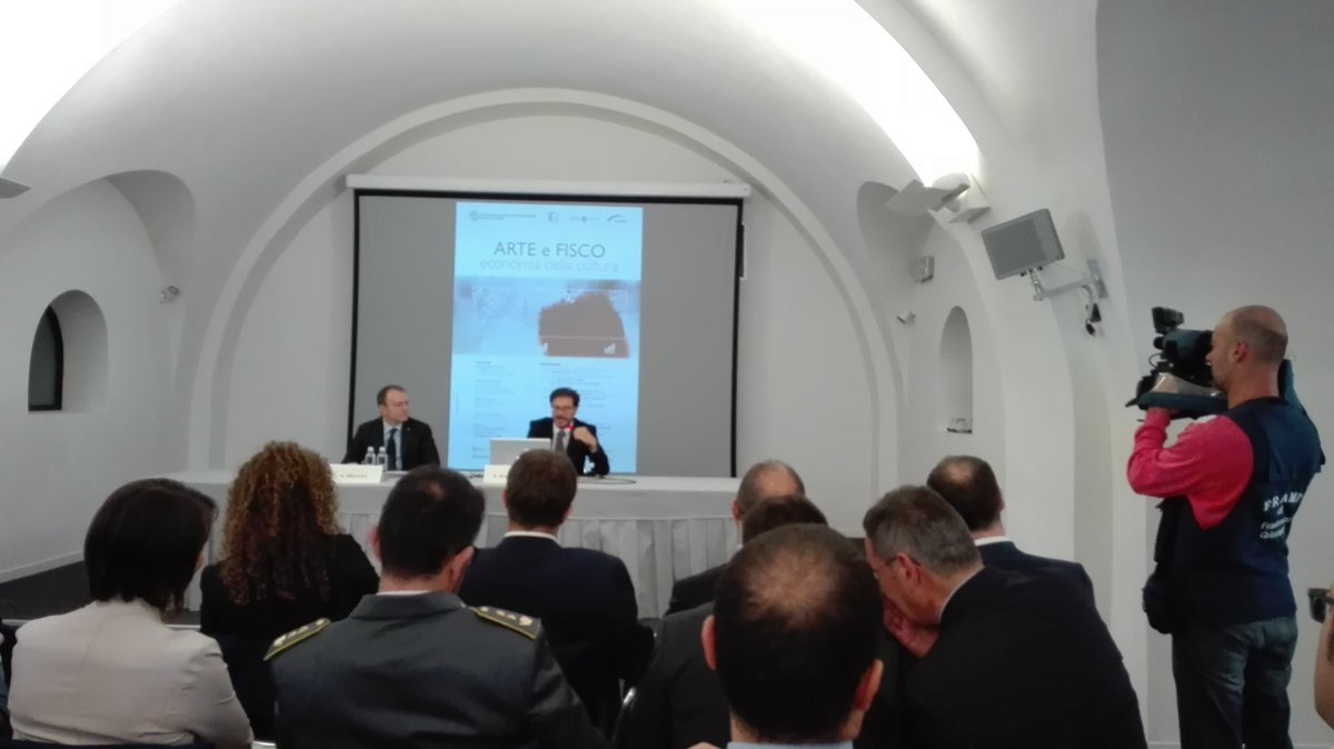 stefanobatt72's tweet photo. Arte e fisco - Economia della cultura, l'U.G.D.C.E.C. al @fortedibard! @ugdcecto @fazioseg @pigimarchini https://t.co/cTptL1x0Jb