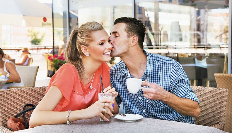 getdotlove's tweet image. The Best Places to Go on a #FirstDate. Read more: hubs.ly/H038QRw0 #dotlove @Lovepanky