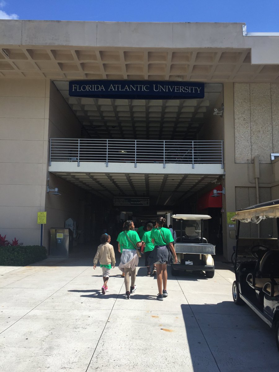 its only the beginning @FAU. Day 1 of college STEAM tour 😀 Thank you <a href="/RangerGoodWorks/">Ranger Good Works</a>
