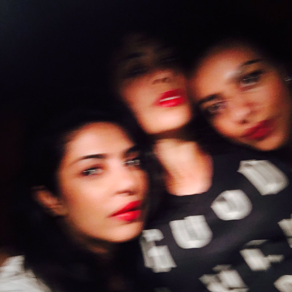 jazmasri's tweet photo. Three shades of brown and a touch of red #Mumbainights @priyankachopra @howsillyofme https://t.co/SPGbDVXBqE