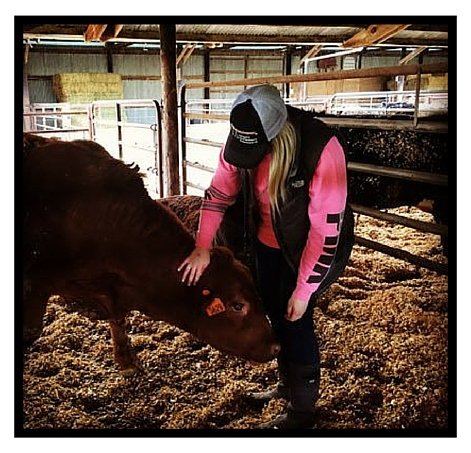 OCA_ORcattle's tweet photo. Do you have a picture doing what you love in your OCA hat?! Send it our way! #orcattle #livingthedream https://t.co/IabX3J5ifk