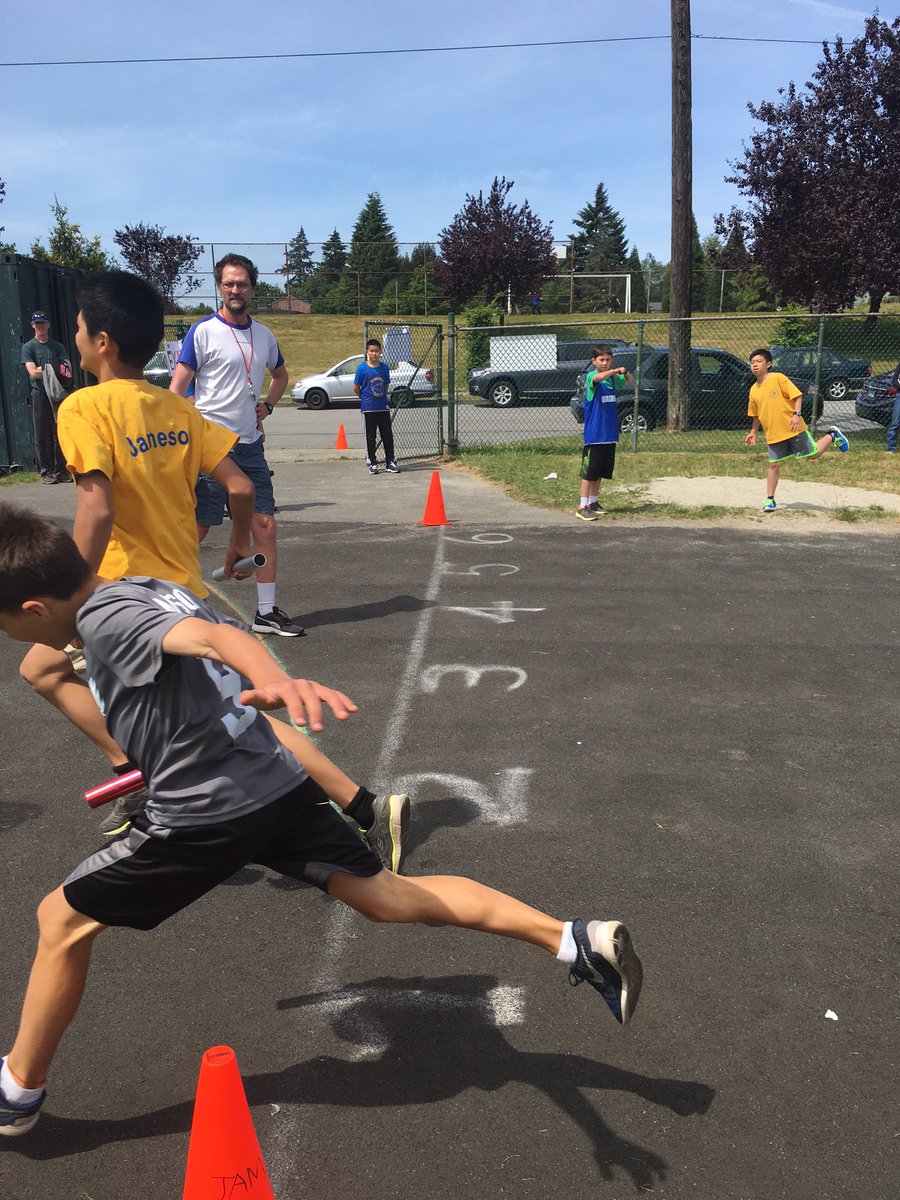 Beautiful day for #trackandfield zone finals! Go <a href="/OslerElementary/">Osler Elementary</a>