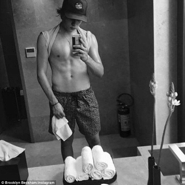 Elasticidad Bolsa Preludio La foto más sexy de Brooklyn Beckham que decide eliminar de Instagram |  Europa FM