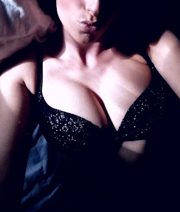 JoshuaKarson's tweet image. #blonde #sexy Wet pussy &amp;amp; hard nips  🌟On line Now🌟
bit.ly/1VjHJM2