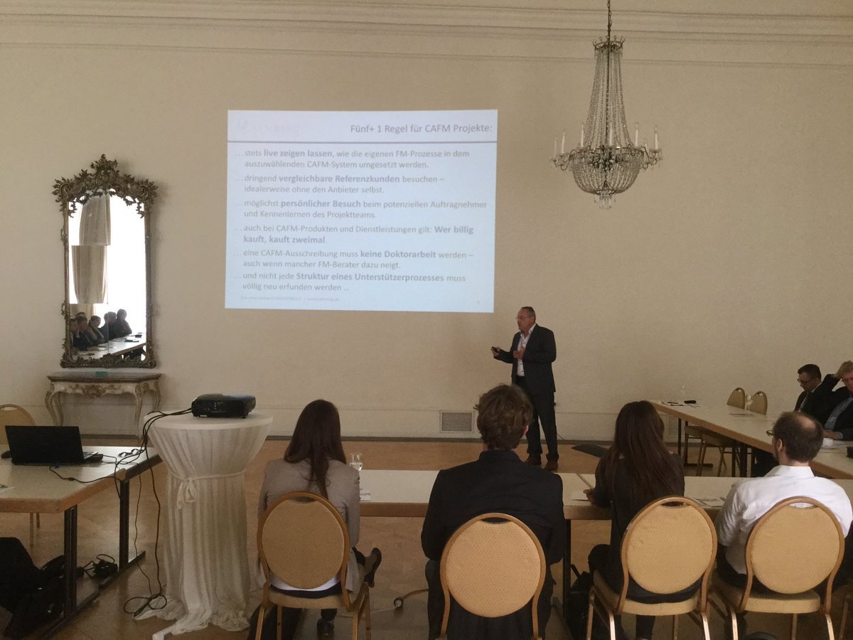 MicSchweitzer's tweet image. #praxiscafm
Ralf Golinski: 5 eherne Regeln bei Entscheidung und Einführung einer CAFM-Lösung