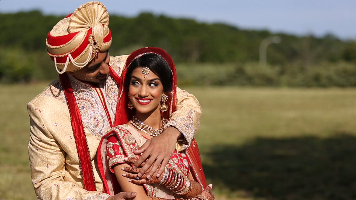 roblesvideo's tweet photo. #roblesvideo #desiwedding #hinduwedding #indianwedding #weddingfilm #weddingvideo #rhodeislandwedding https://t.co/B2JCg0u39p