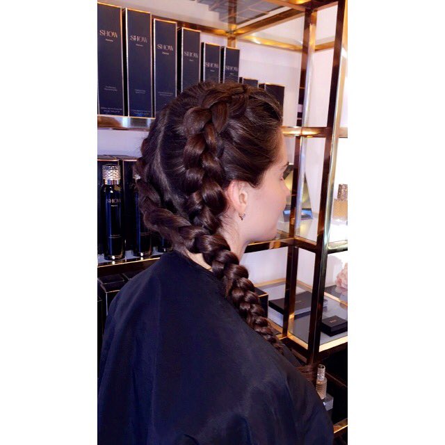 styledbychantel's tweet photo. #braidstyles #boxbraid #plait #fishtail #summerhair #essex #london #nottinghill #hairup #ascot https://t.co/NE0rYJzgr0