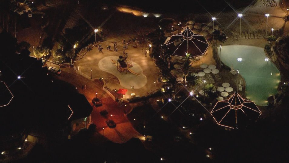 UPDATE: Search continues for 2-year-old dragged in lagoon by gator at Disney resort local10.com/news/2-year-ol… https://t.co/DyAvcAq2Ea