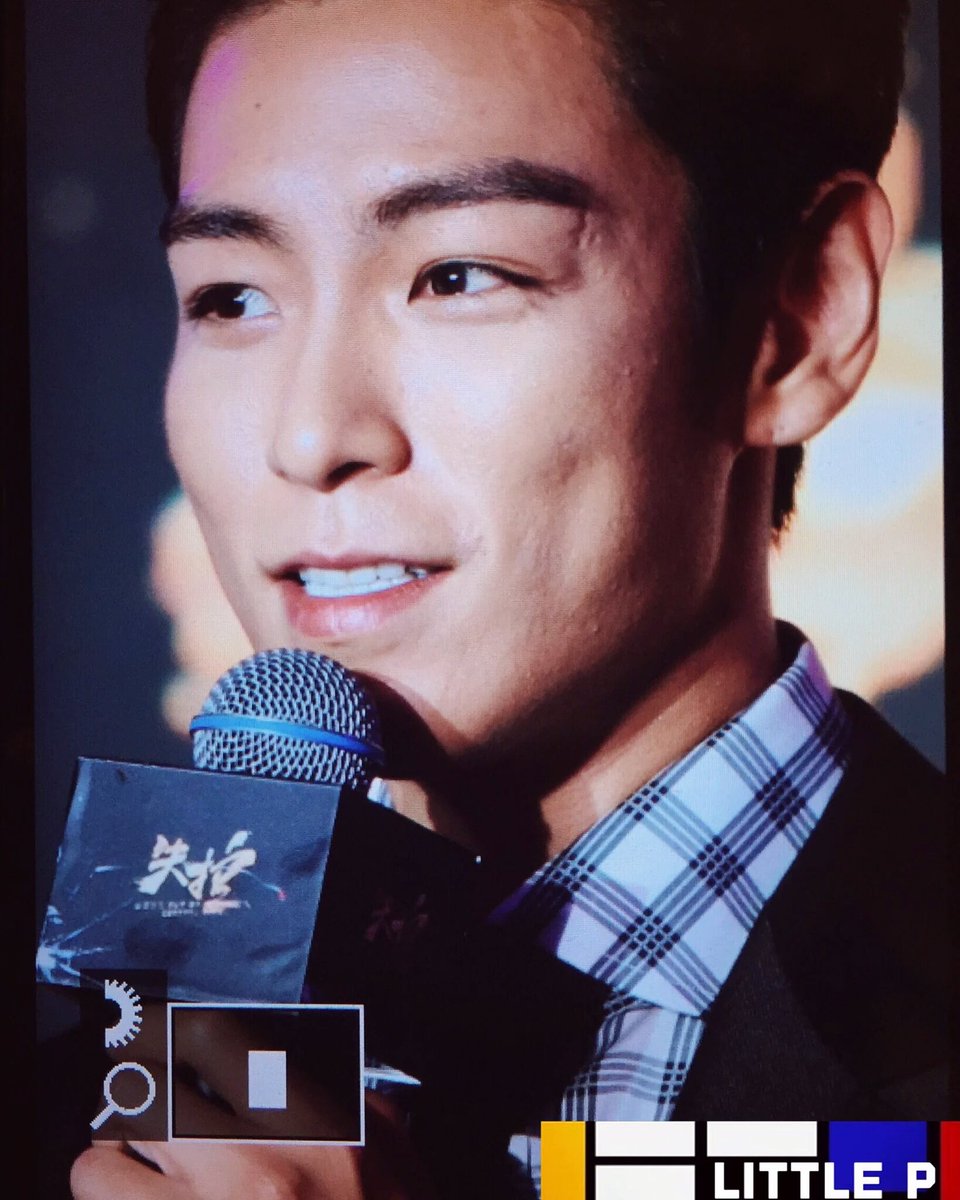 choitopworld's tweet photo. 160614 #OutOfControl press conference in Shanghai 

©littlePchoi 

#빅뱅 #TOP #탑 #최승현 #choitopworld https://t.co/0rSWdj3zMs