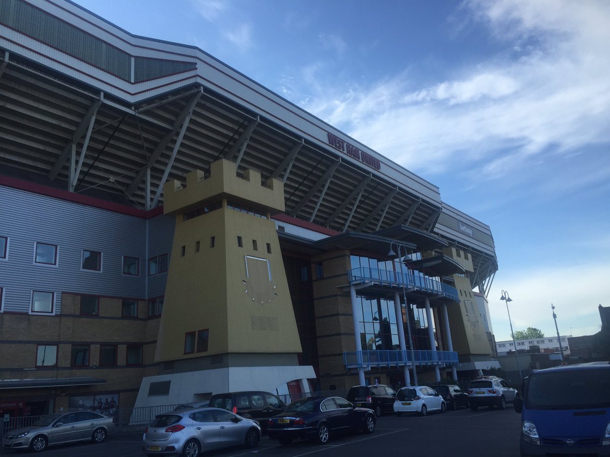 newhamchamber's tweet image. Well they think its all over well it is now @newhamchamber lastevermeeting