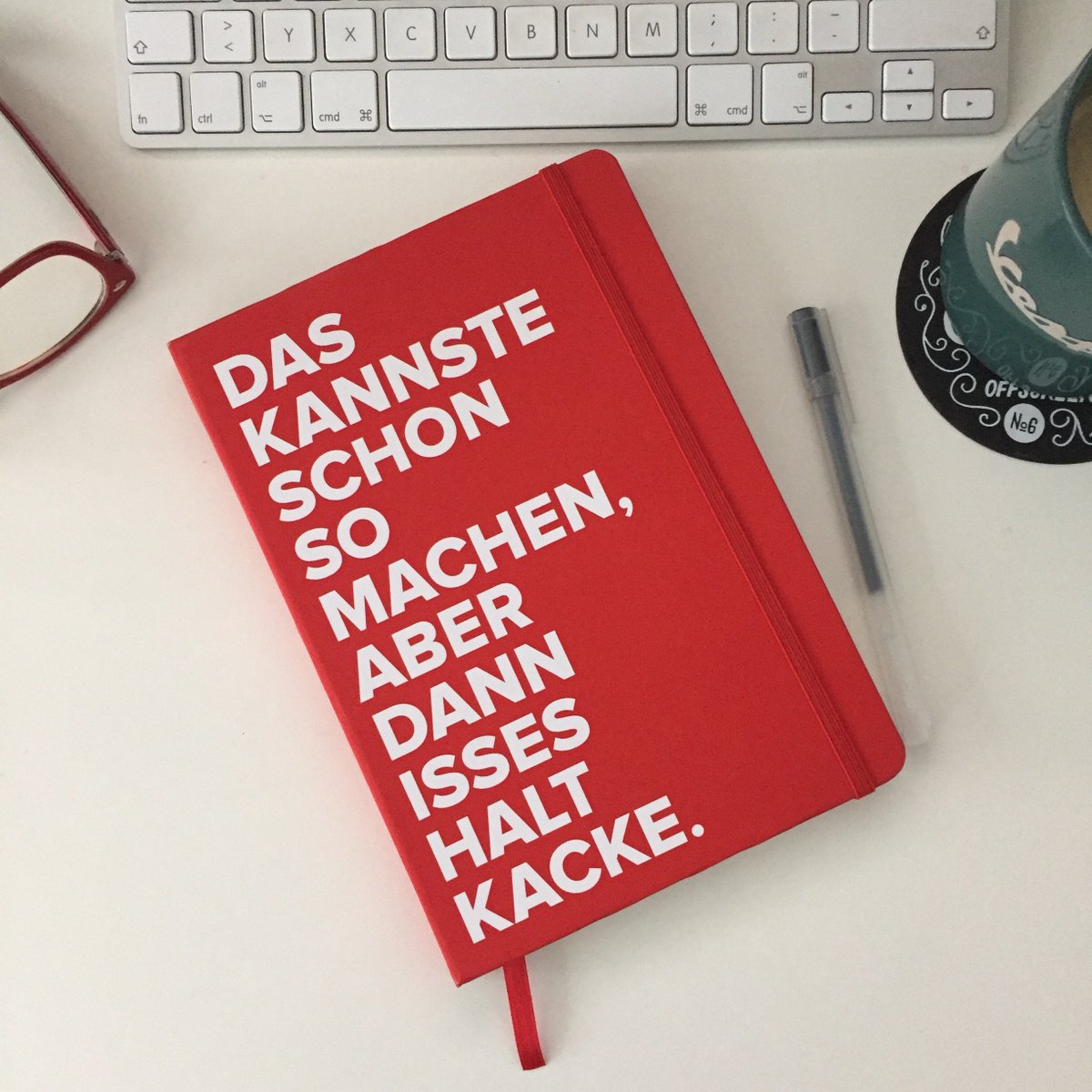 Frisch eingetroffen. Wenn sich das #kannstemachen #notebook bewährt, dann gibt's das bald. Als limitierte Auflage &lt;3