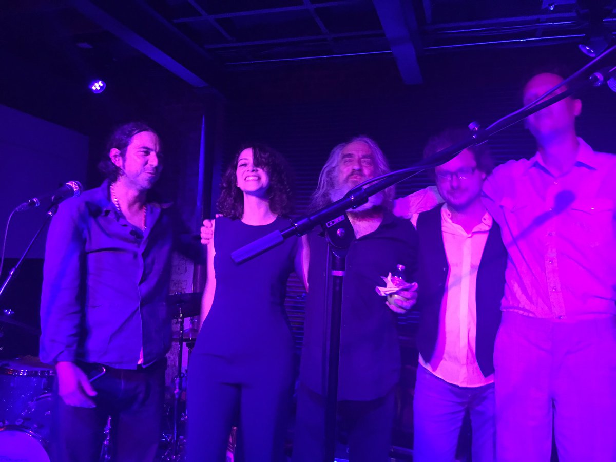 jayala81's tweet photo. Amazing show. Can't wait for the álbum https://t.co/bK6PTjvtlj