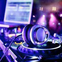 wolfworld5's tweet image. Music is my life..