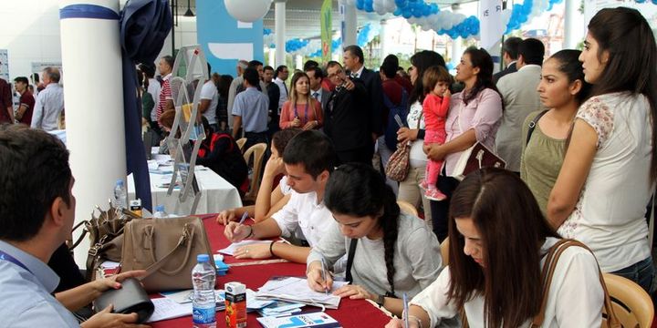 #Türkiye’de işsizlik oranı, Mart ayında 0,5 puan azalarak %10,1’e geriledi. #tuik goo.gl/r576fO