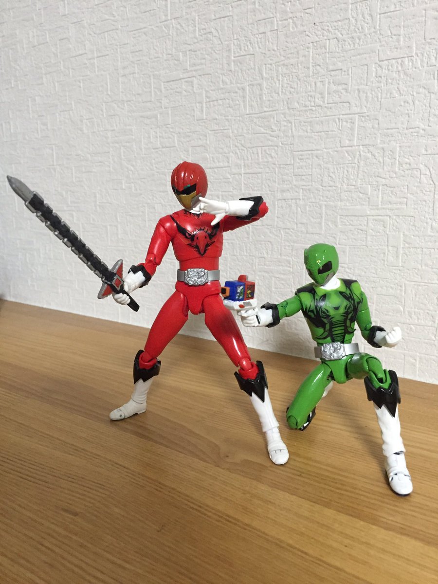 オトモニン Sur Twitter ジュウオウジャーの共通武器 ジュウオウバスター作りました やっぱ武器持たせると遊びの幅が広がりますよね ニチアサフィギュア改造部 オトモニン Sur Twitter ジュウオウジャーの共通武器 ジュウオウバスター作りました やっぱ武器持たせると遊びの幅が広がりますよね ニチアサフィギュア改造部