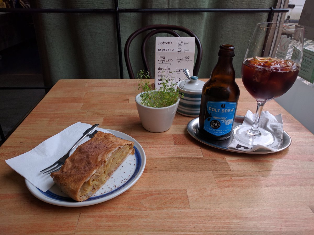 TeeleSquare's tweet image. Into it.