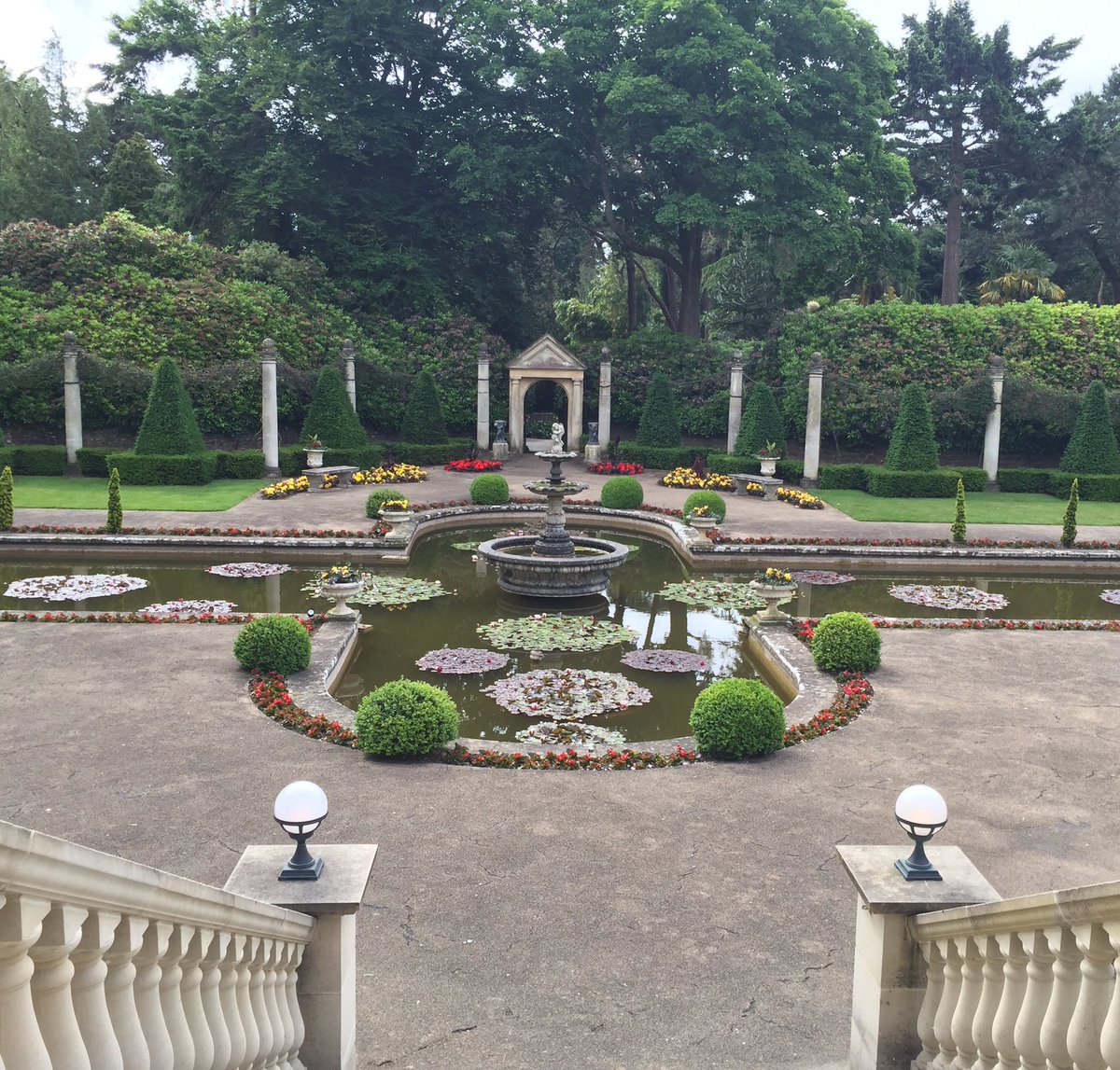 DorsetBizAwards's tweet image. Setting up for #DorsetBizAwards launch. Guess where we are ? The view is just stunning.