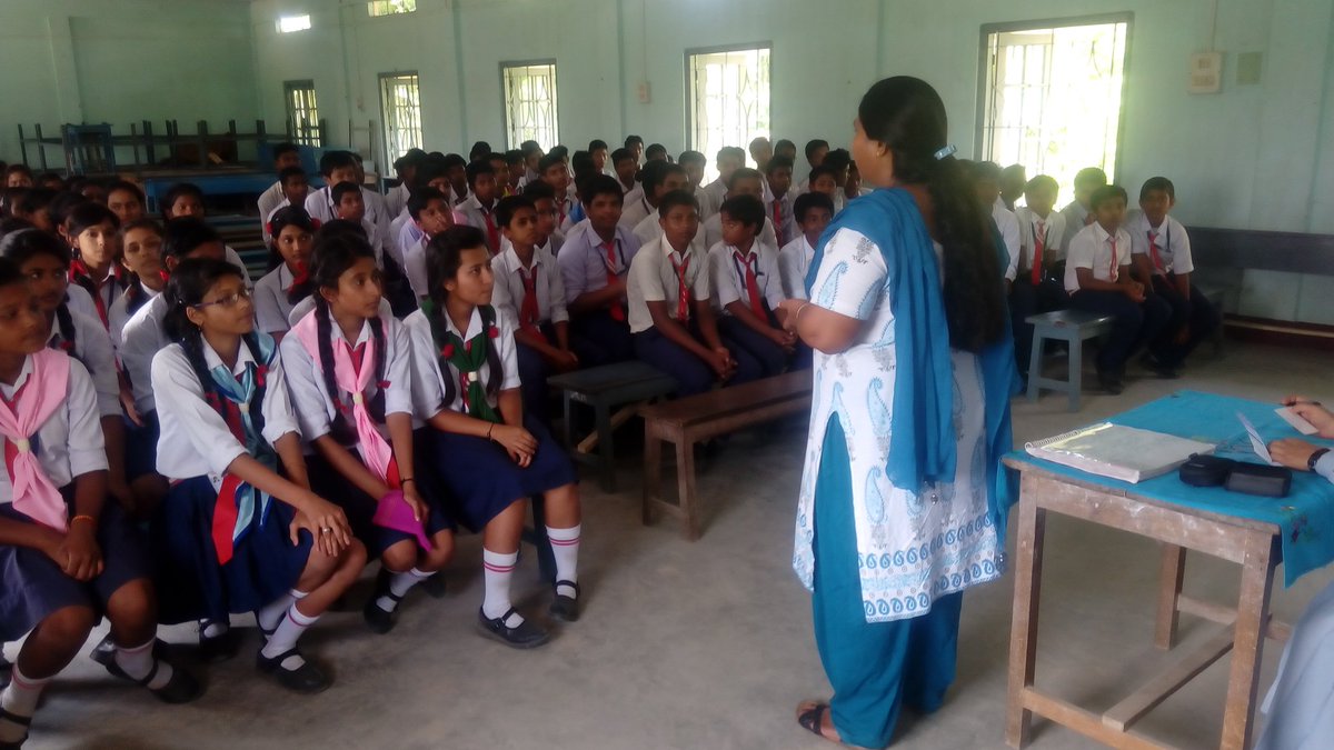 delhidwf's tweet photo. Raising awareness among students of Don Bosco High Schoolon #HumanTrafficking and how to be cautious. https://t.co/H4KQyCCW5k