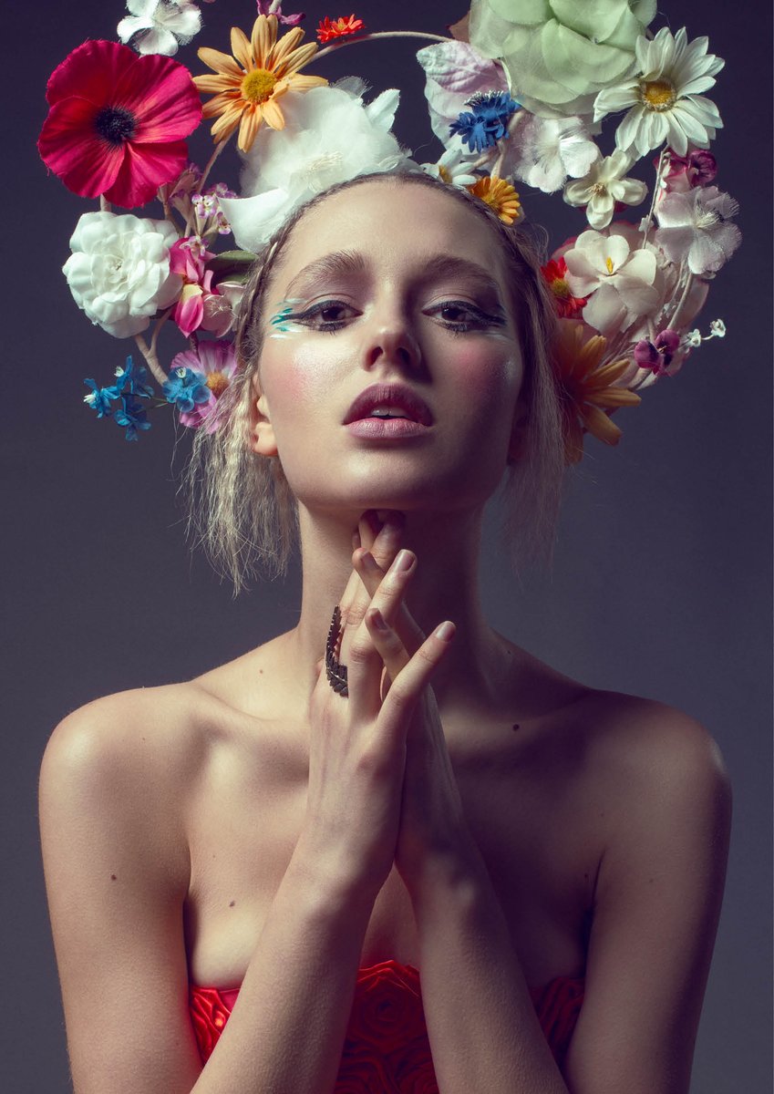 Intentions - #photographer @joannakustra #Styling <a href="/LucyAnsaAddo/">Lucy Ansa-Addo</a> #Makeup <a href="/LauraLouMakeup/">LΔURΔ LOU</a>  institutemag.com/2016/05/30/int…