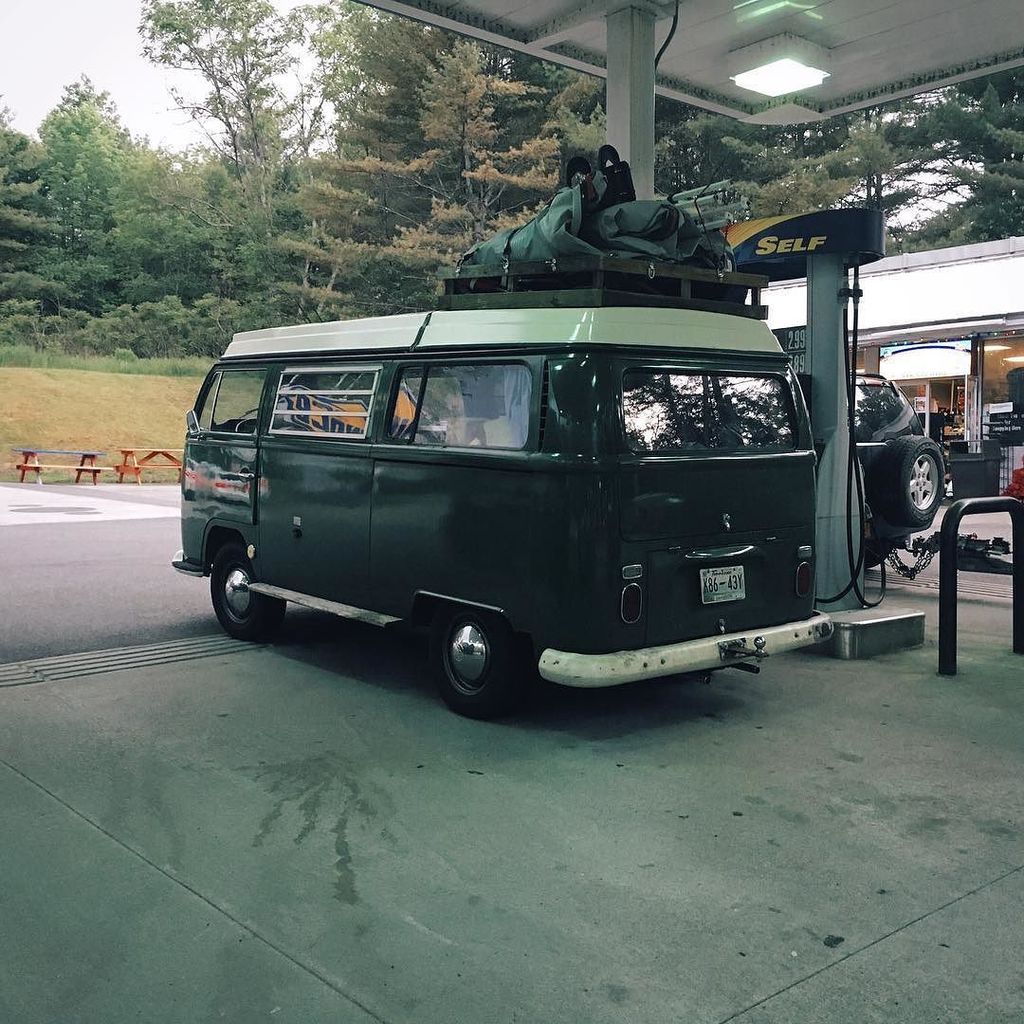 rkruglov's tweet photo. Awesome things that you see on the road trips. #exploreeverything #vwbus #classic #iphoneg… https://t.co/C1Y4cg9pSe https://t.co/D39nbiPSMd