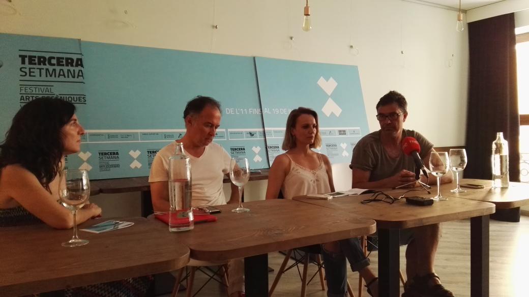 Presentación de #minutodelpayaso y #sedientos <a href="/BermejoLuis/">Luis Bermejo</a> <a href="/Eloisazorin/">Eloísa Azorín</a> <a href="/c_ferroviaria/">Compañía Ferroviaria</a> n <a href="/TerceraSetmana/">Tercera Setmana</a> <a href="/LaSalaRNE/">La Sala (RNE)</a>