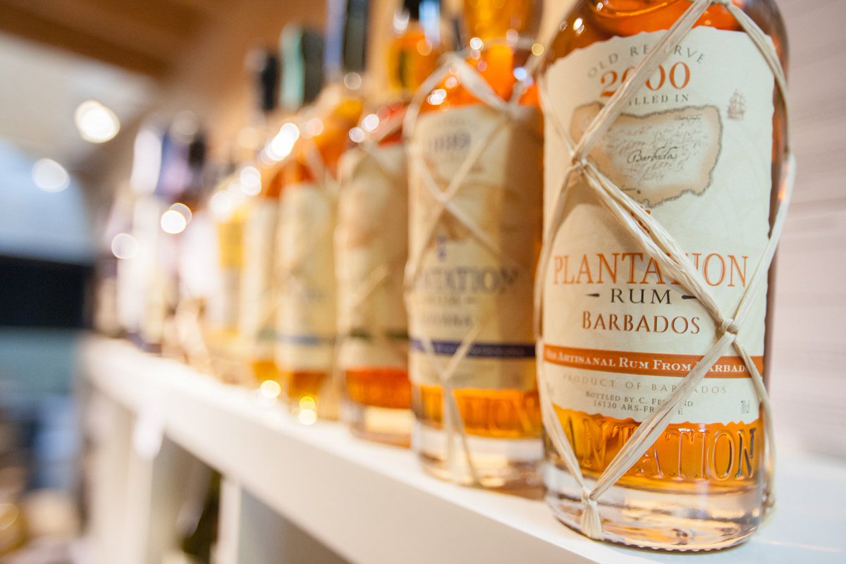 AtoutVins's tweet photo. Ce samedi, fête des #pères, magasin ouvert dimanche matin. Grand choix de whiskies et rhums https://t.co/Hs0hdLDpNN