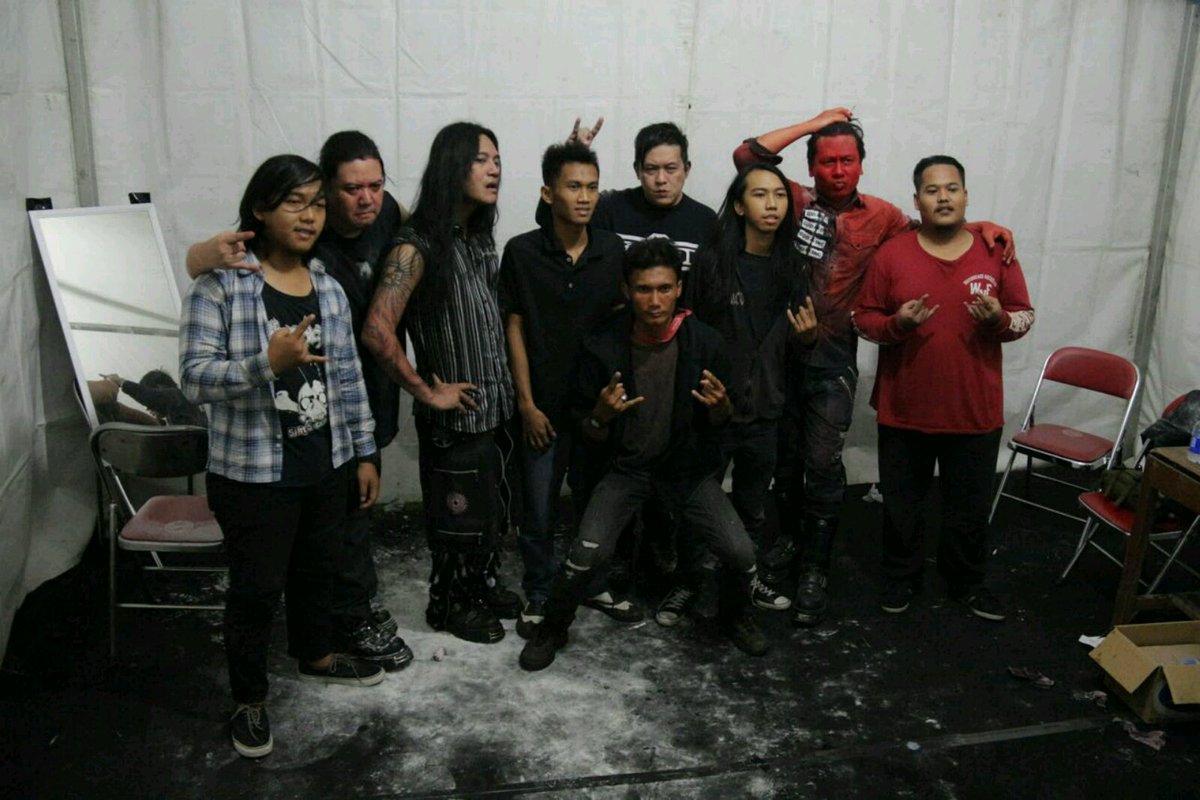 Foto2 abis manggung #KoilBantulShow #latepost