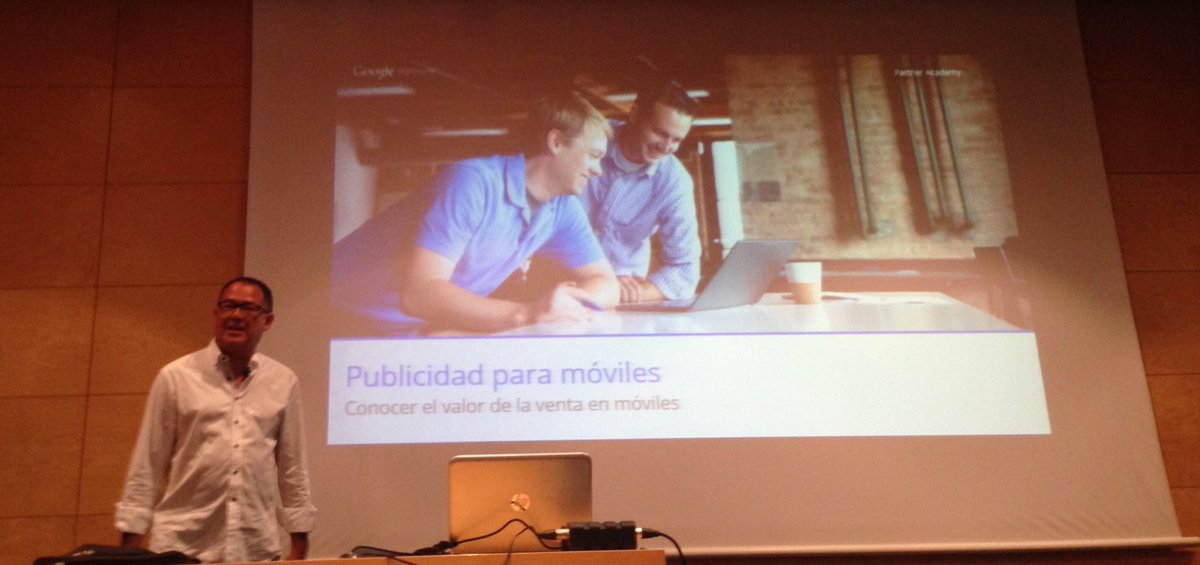 adrianafreitas's tweet image. Starting @googlepartners Mobile Advertising @adwords #googleacademies #googlepartnersAcademies w/ @WManagerService