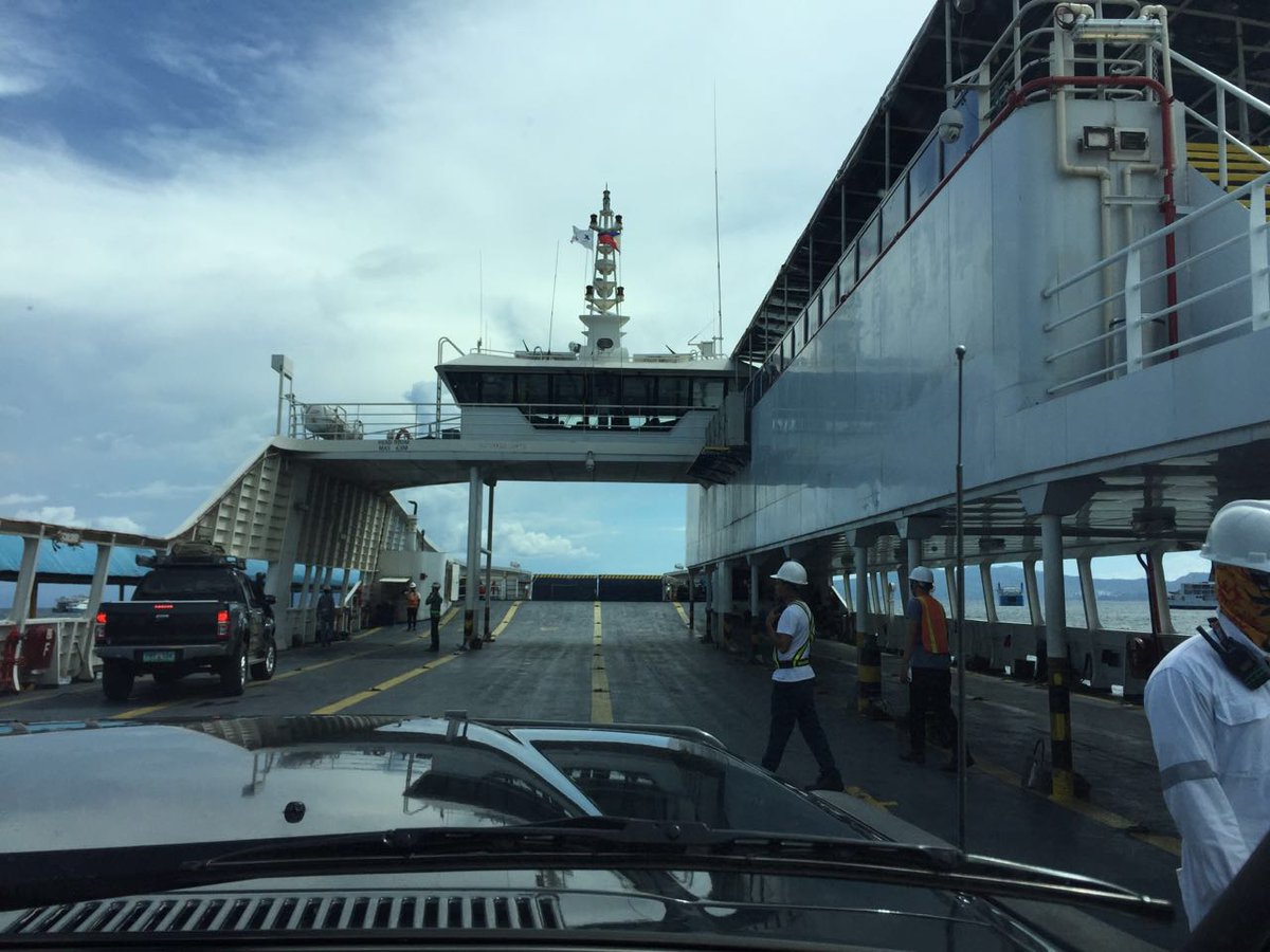 MARoxas's tweet photo. Our caravan, gear. Hoping for "a ferry fast, ferry safe and a ferry convenient trip!" - tagline ng roro namin, haha https://t.co/iQgloWilbf