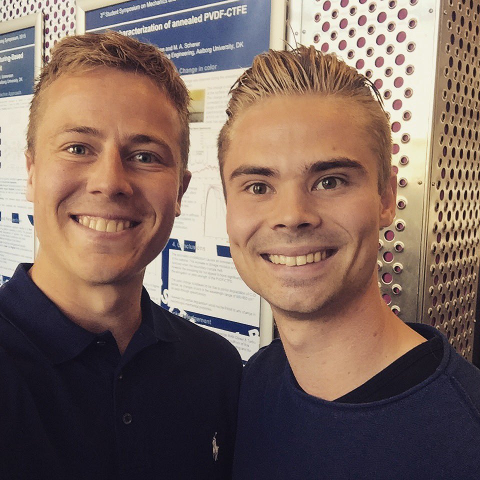 JeppeCurth's tweet photo. 15 år med studier ved siden af fodbold kulminerede idag med en kandidat!Tak @mattiscurth for det bedste makkerskab https://t.co/EZNT1jSHsr