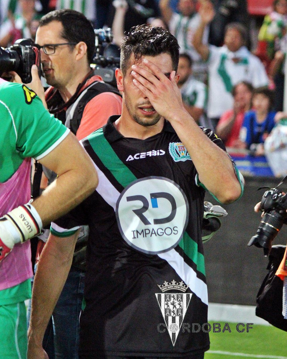 CharoTobajas's tweet photo. Carlos Caballero #GIRvCCF #PlayOffLaLiga 💚⚽️ https://t.co/xsRONBRNfb