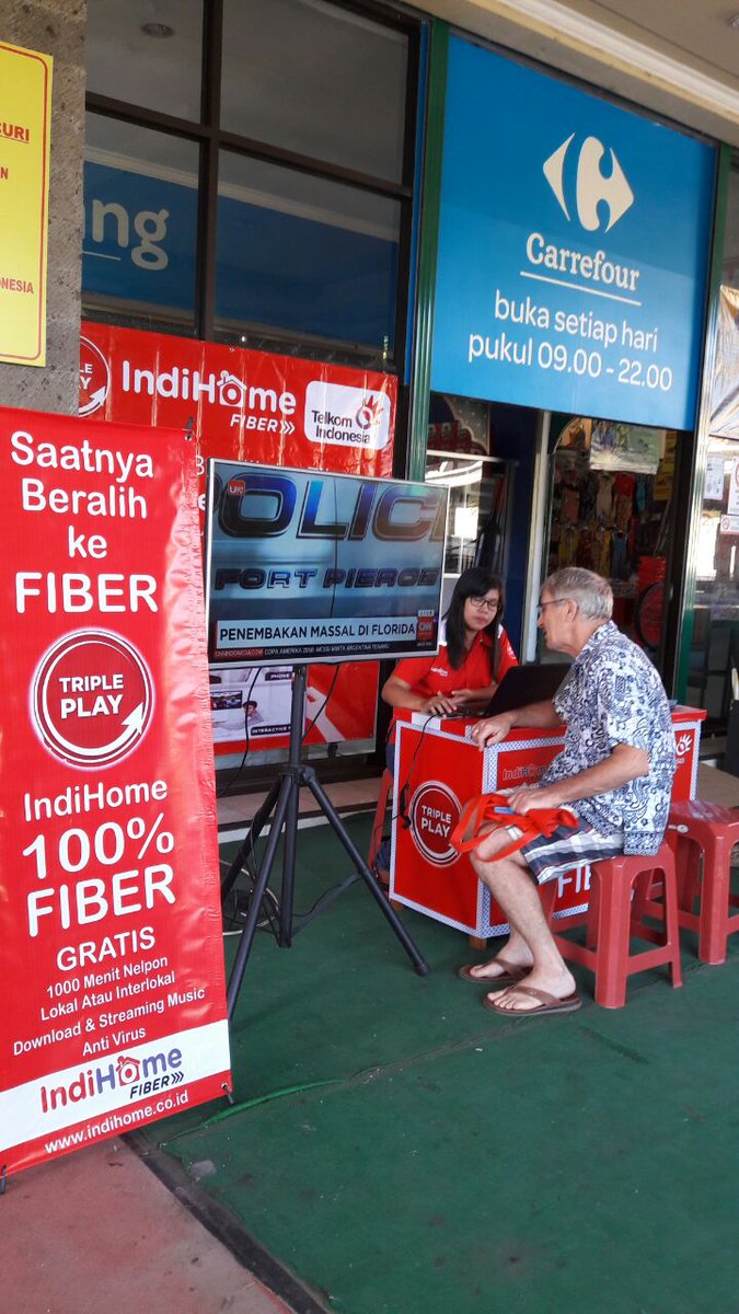 DeviFitriani92's tweet photo. @parwi66 @_funtastic5_ #TelkomFuntastic5 #SINTREG5 #IndiHome3P Open Table di Carrefour Singaraja https://t.co/0VRR5tqLBJ