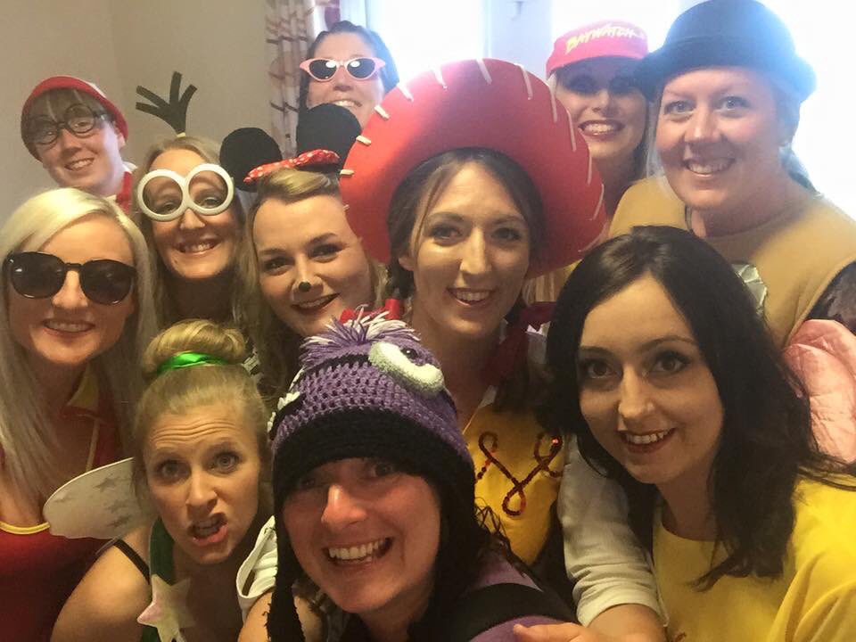 missamyleigh's tweet photo. @England_Netball @Brooksrunninguk #bigsummerofnetball #BassinghambBelles #FancyDress #NetballWeekender xx https://t.co/9pgZ9cR9ZE