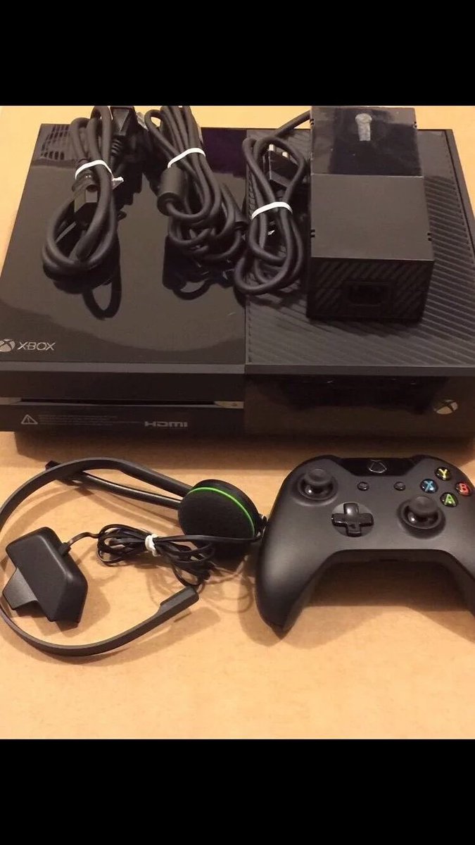 CalGiveaways's tweet image. Xbox1 Giveaway
1.Follow Me
2.Like And Retweet This Tweet
3.Tell Your Friends About Me 
4.Stay Active❤