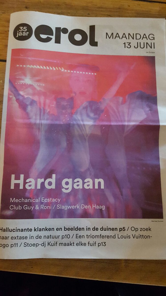 Tof! We staan op de voorpagina van de <a href="/OerolFestival/">OerolFestival</a> krant vandaag! Nog de hele week kun je met ons dansen <a href="/Braskoer/">Braskoer</a>