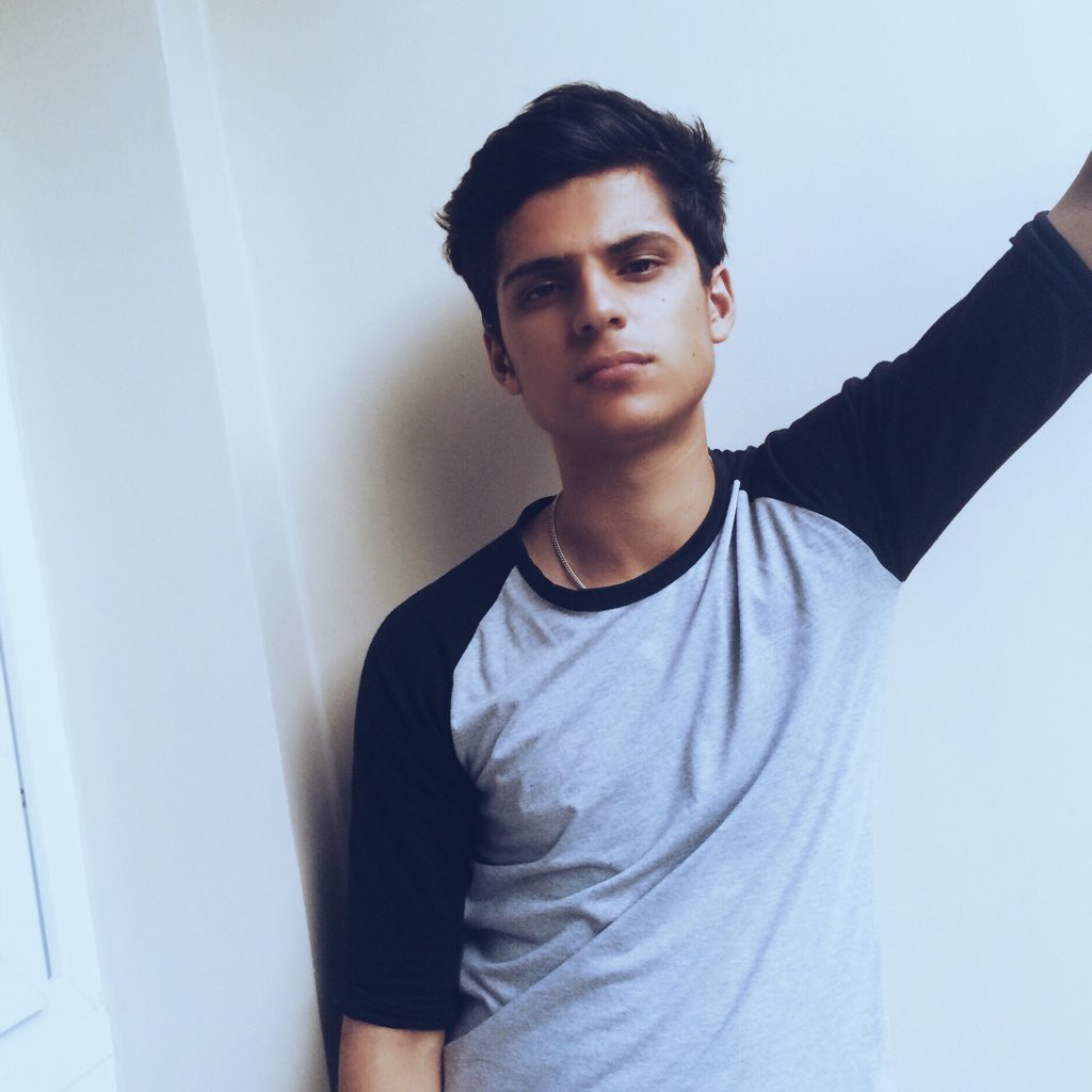 nischalmusic's tweet image. 🌒