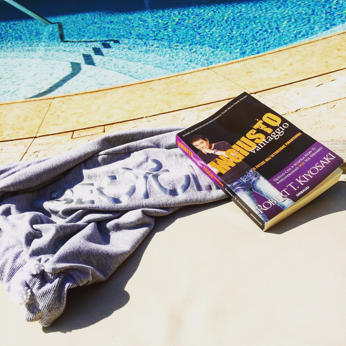 Dopo 4h di allenamento.... Un pô di sano relax al sole....#pp #maestro