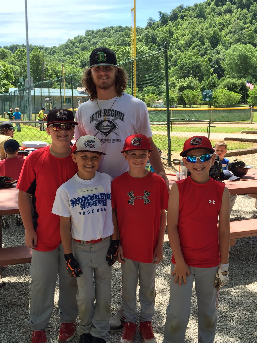 Nothing better than today's Muskies with former Muskies player and Louisville commit and #Mets draft pick @CamRC23