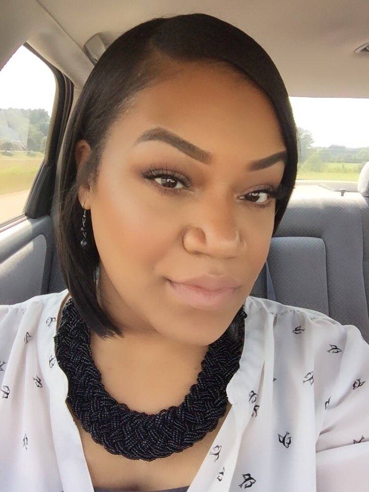intentionalDee's tweet photo. Natural glowing look! #FitMe #abhbrows #glowkit #lashes #35O #namiste #sandybeige #tearose #mua #motd #puppylove https://t.co/L2D1FXB4MZ