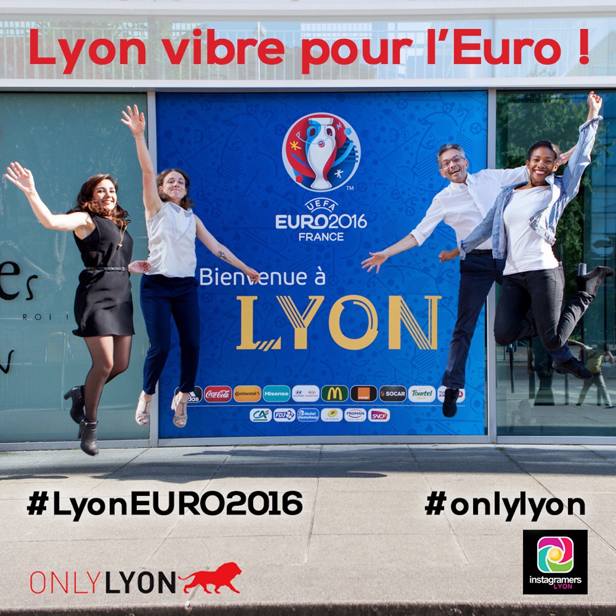 IgersLyon's tweet photo. Concours photo : faites vibrer l' #EURO2016 !! #onlylyon #Lyon #LyonEURO2016 conditions ���� https://t.co/PWYGDeB4mD https://t.co/gXBO87IqwW