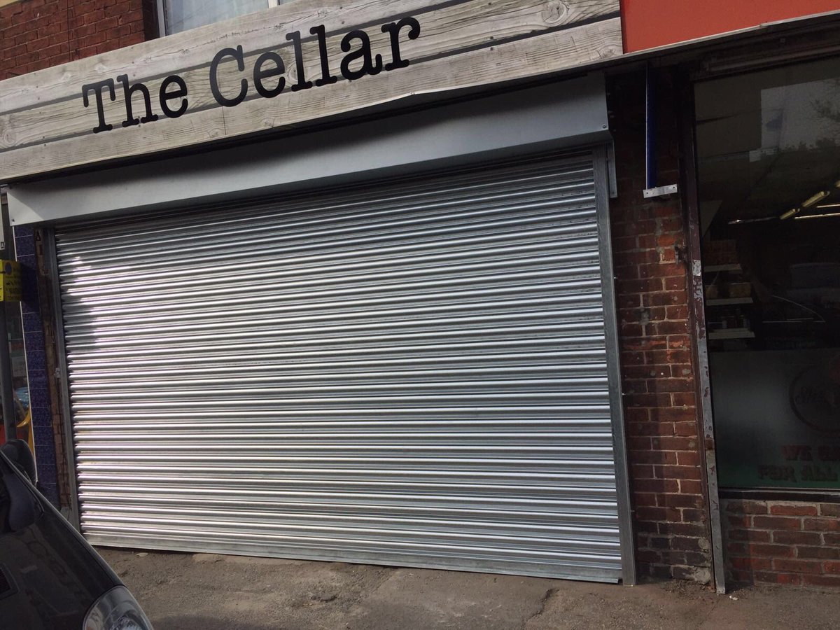 cityshutters's tweet image. #securityshutter installed in #crawley plain and simple! Activated via remote control