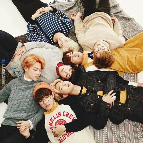 chokihunnie's tweet photo. Happy 3rd years old BTS #3rdYearWithBTS #btsarmys #3rdbtsanniversary https://t.co/w9ZiYJiH3g