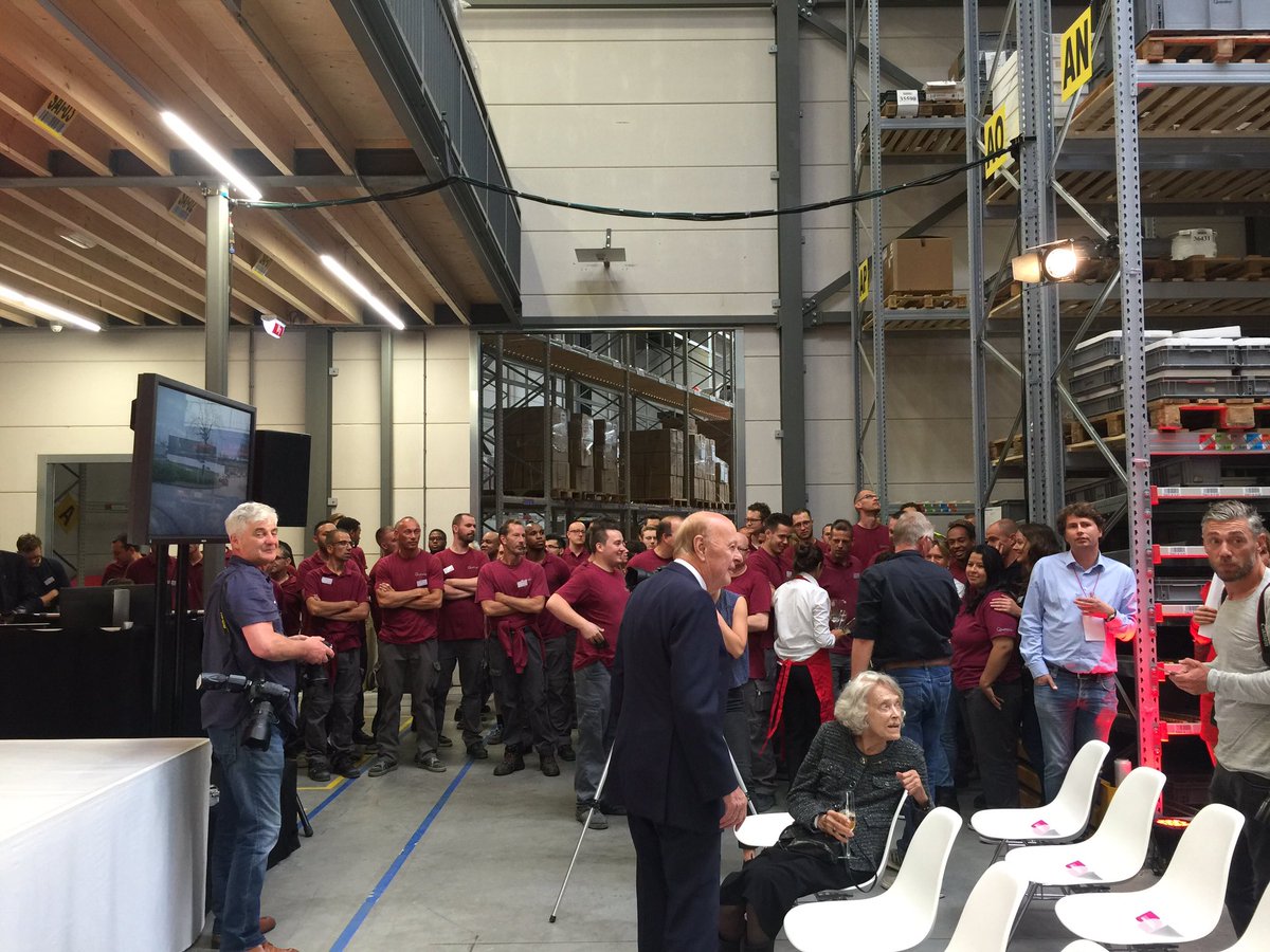 Minister Kamp opende vanmiddag de nieuwbouw van Ridderkerkse  trots Quooker