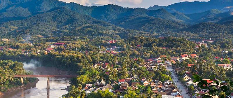 Instalaos's tweet photo. Luang Prabang. https://t.co/LtQ6XQIAWf