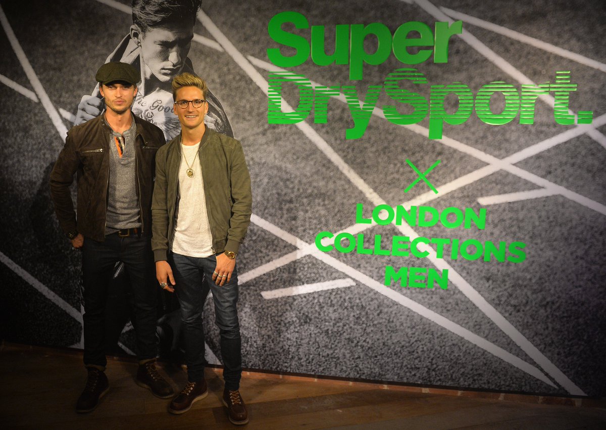 The awesome <a href="/oliverproudlock/">Oliver Proudlock</a> &amp; <a href="/HarveyNHaydon/">Harvey Newton-Haydon</a> at #SuperdryLCM on Friday 👊  #SuperdrySport > sdry.co/MensSportLCM