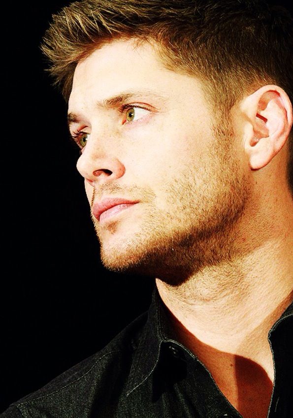 HiUncleJensen's tweet photo. GMonday! #DeanLisa @RockMomSPN @lovespnecb @AnjiAnks @_Darkshadow_99 @mikelisovitskiy @DKlepl @ManonWittorski https://t.co/r7aqOue6az